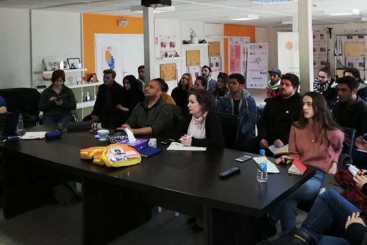İletişim Tasarımı Öğrencileri Sosyal Sorumluluk Projeleri için TOFD Genel Merkezi’ni Ziyaret Etti