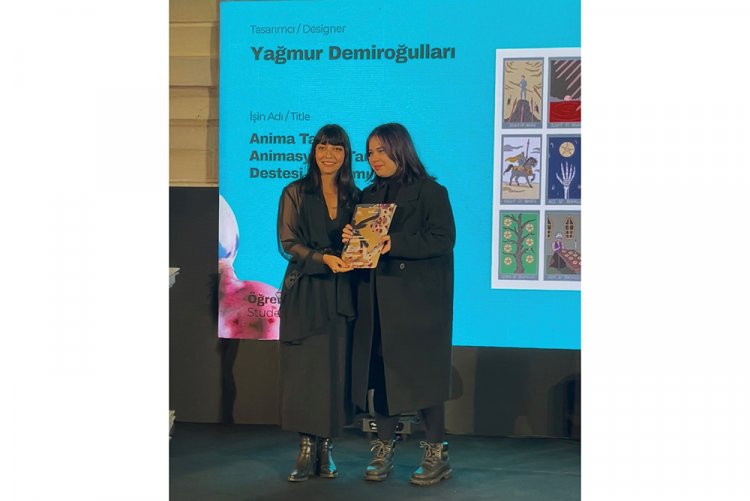 İletişim ve Tasarımı Bölümü Mezunlarımızın GMK Sergisindeki Başarısı