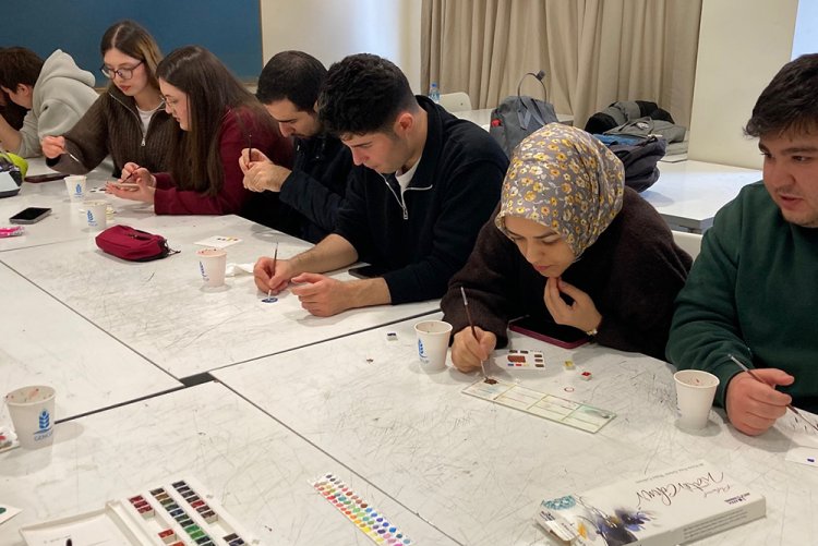 İletişim ve Tasarımı Bölümü 